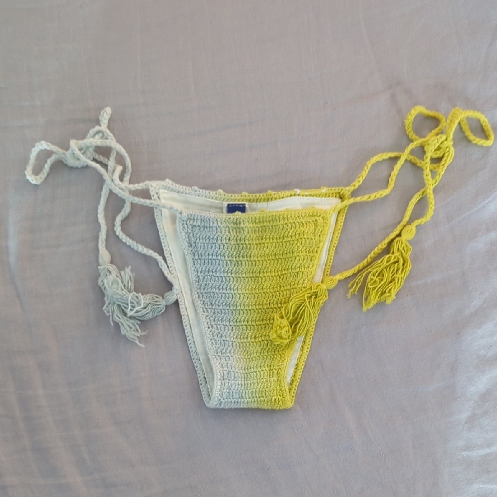 Beauty And The Beach Handmade Crochet Ombre Bikini Bottoms